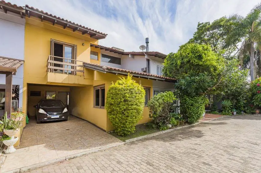 Foto 2 de Casa com 3 Quartos à venda, 216m² em Tristeza, Porto Alegre