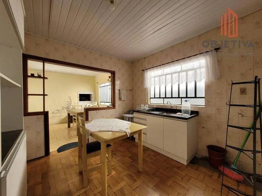 Foto 3 de Casa com 4 Quartos para alugar, 220m² em Guarani, Novo Hamburgo