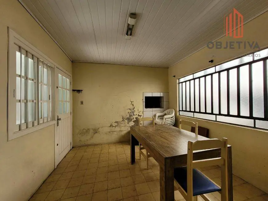 Foto 5 de Casa com 4 Quartos para alugar, 220m² em Guarani, Novo Hamburgo
