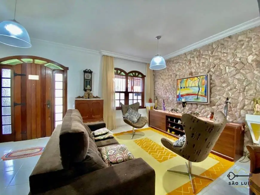 Foto 1 de Casa com 4 Quartos à venda, 241m² em Jaraguá, Belo Horizonte