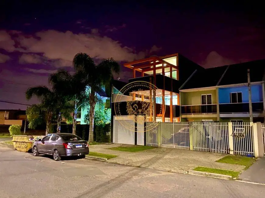 Foto 2 de Casa de Condomínio com 3 Quartos à venda, 134m² em Alto Boqueirão, Curitiba