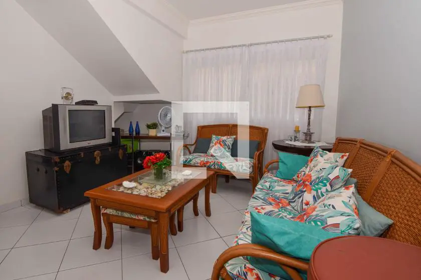 Foto 4 de Casa de Condomínio com 3 Quartos para alugar, 152m² em Enseada, Guarujá