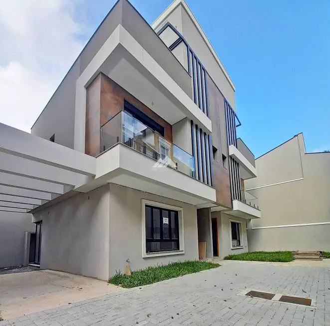 Foto 1 de Casa de Condomínio com 3 Quartos à venda, 159m² em Portão, Curitiba