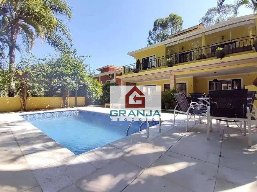 Foto 1 de Casa de Condomínio com 4 Quartos à venda, 293m² em Águas da Fazendinha, Carapicuíba