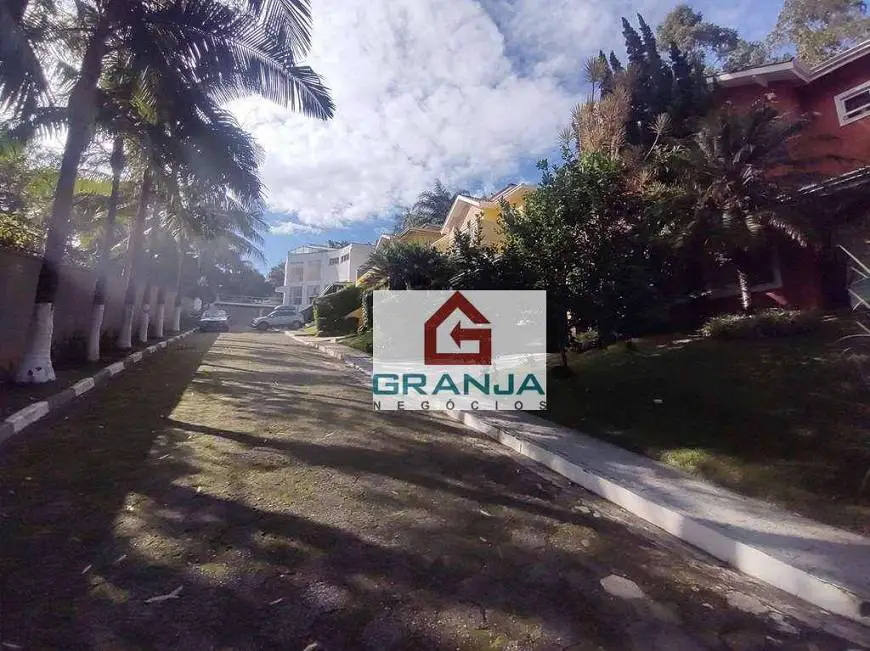 Foto 3 de Casa de Condomínio com 4 Quartos à venda, 293m² em Águas da Fazendinha, Carapicuíba