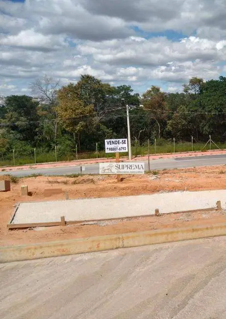 Foto 2 de Lote/Terreno à venda, 205m² em Wanel Ville, Sorocaba