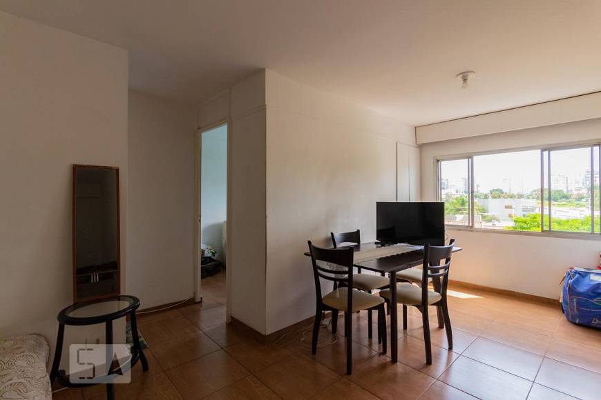Foto 1 de Apartamento com 1 Quarto para alugar, 43m² em Chácara Santo Antônio, São Paulo