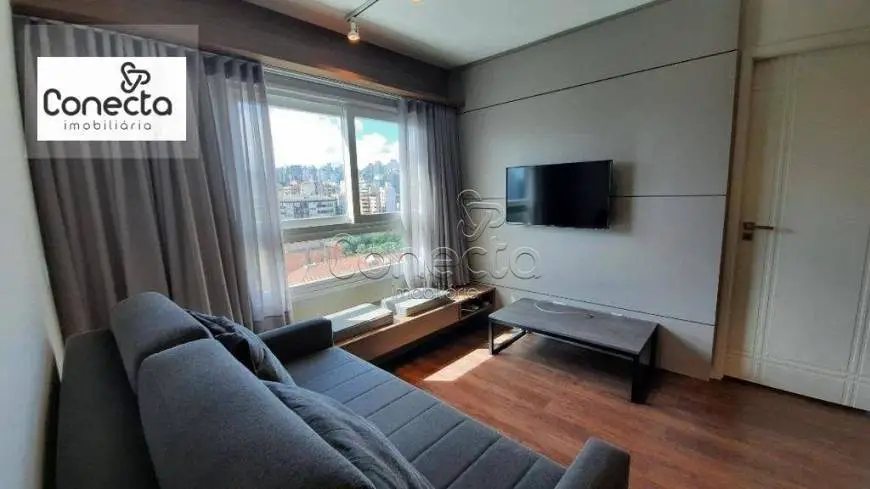 Foto 1 de Apartamento com 1 Quarto para alugar, 43m² em Moinhos de Vento, Porto Alegre