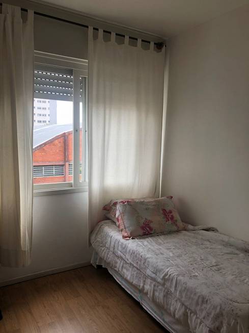 Foto 1 de Apartamento com 1 Quarto à venda, 45m² em Sarandi, Porto Alegre
