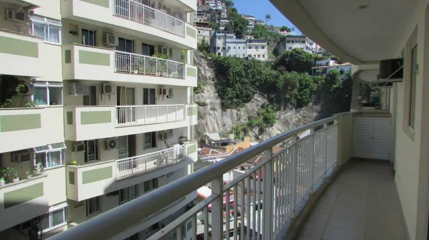 Foto 2 de Apartamento com 2 Quartos à venda, 86m² em Catete, Rio de Janeiro