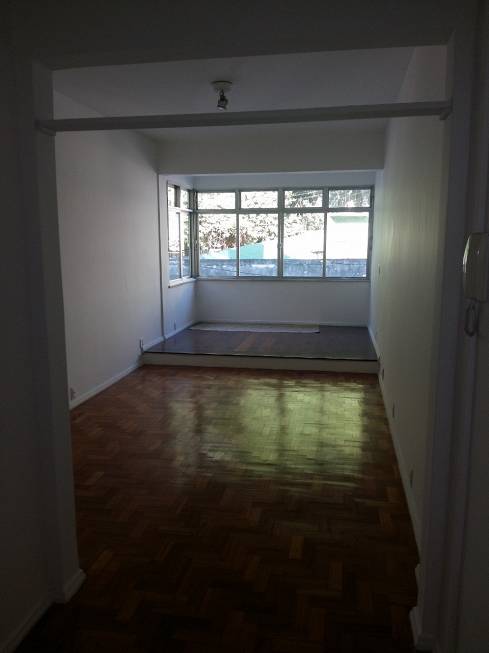 Foto 1 de Apartamento com 2 Quartos para alugar, 79m² em Laranjeiras, Rio de Janeiro