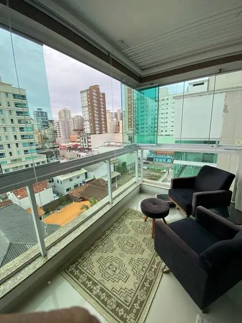 Foto 1 de Apartamento com 2 Quartos à venda, 78m² em Meia Praia, Itapema