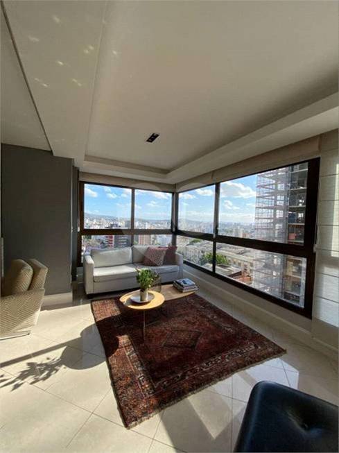 Foto 1 de Apartamento com 2 Quartos à venda, 125m² em Santana, Porto Alegre