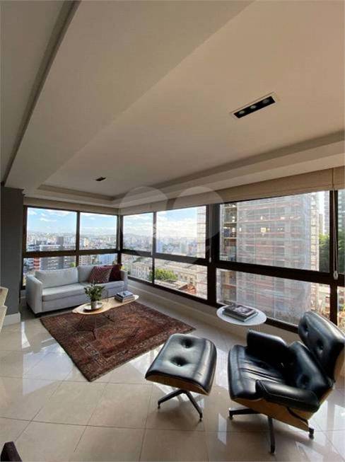 Foto 3 de Apartamento com 2 Quartos à venda, 125m² em Santana, Porto Alegre