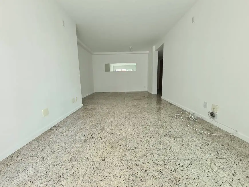 Foto 4 de Apartamento com 3 Quartos à venda, 118m² em Barra da Tijuca, Rio de Janeiro