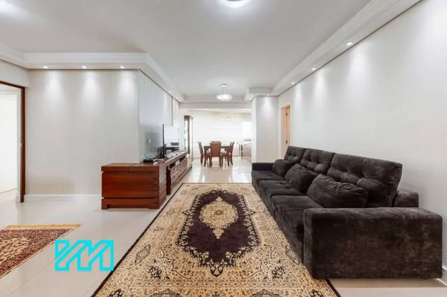Foto 3 de Apartamento com 3 Quartos à venda, 145m² em Centro, Balneário Camboriú