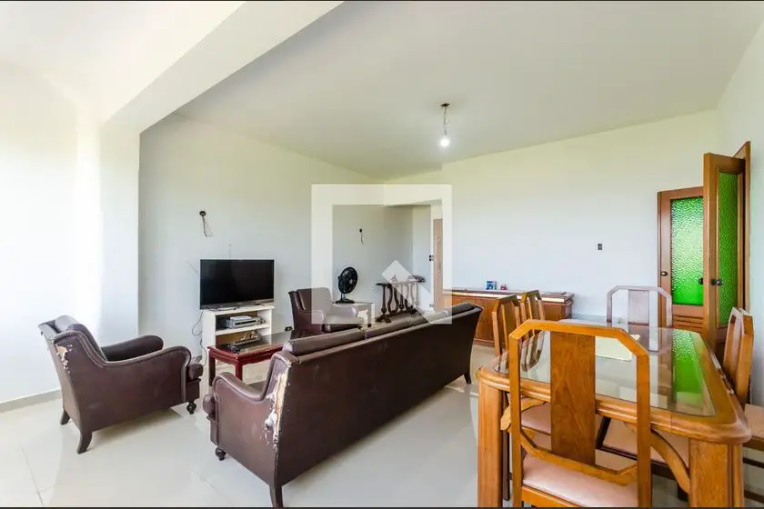 Foto 2 de Apartamento com 3 Quartos para alugar, 150m² em Gonzaga, Santos