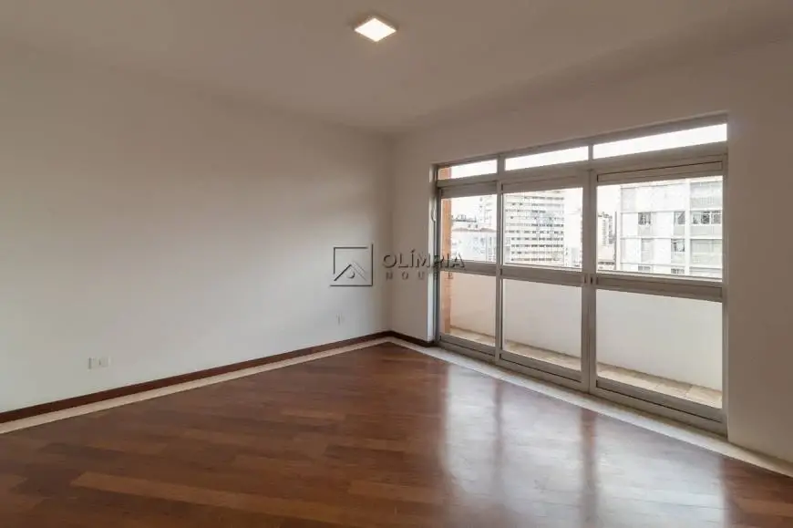 Foto 1 de Apartamento com 3 Quartos para alugar, 160m² em Higienópolis, São Paulo