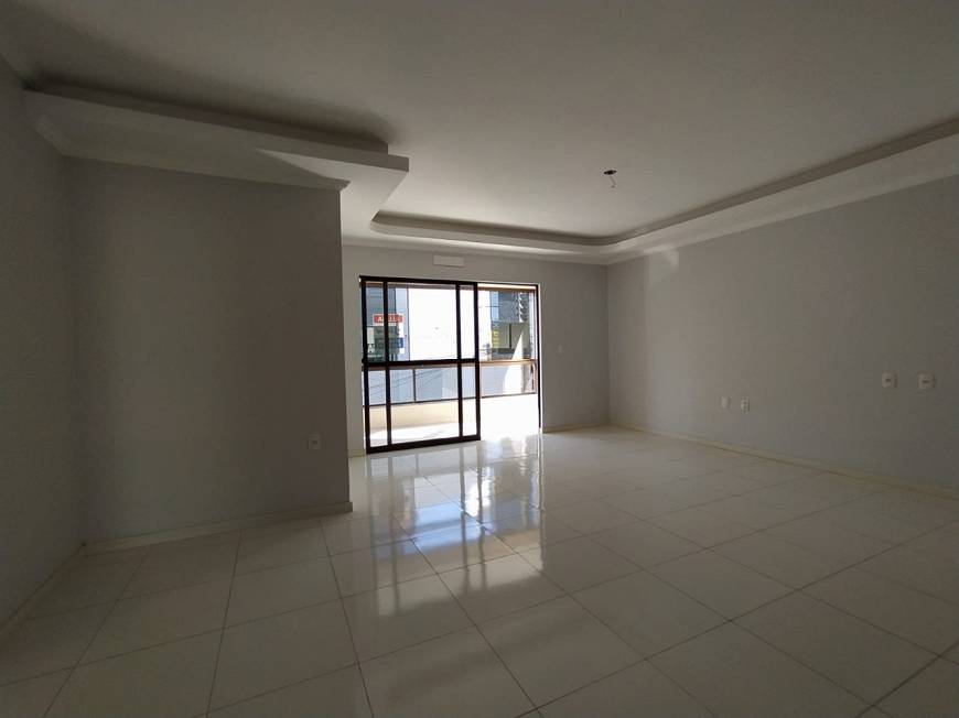 Foto 2 de Apartamento com 3 Quartos para alugar, 145m² em Moinhos, Lajeado