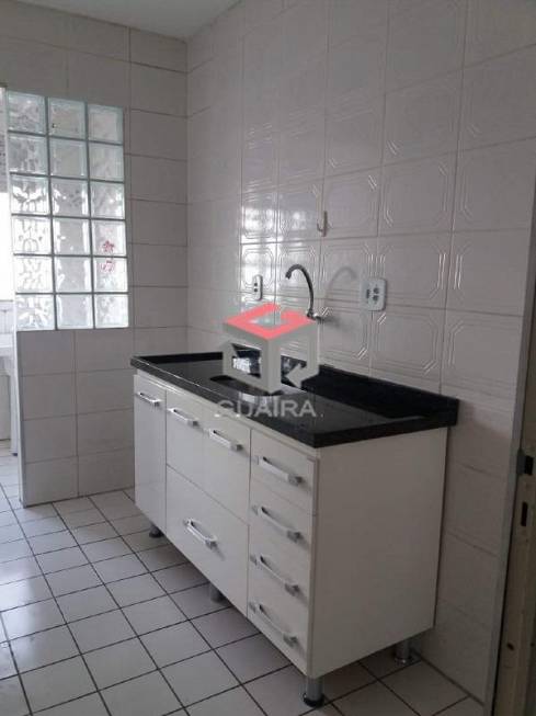 Foto 4 de Apartamento com 3 Quartos para alugar, 70m² em Utinga, Santo André