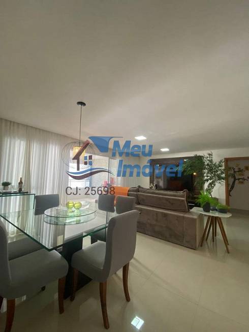 Foto 3 de Apartamento com 4 Quartos à venda, 189m² em Sul, Brasília
