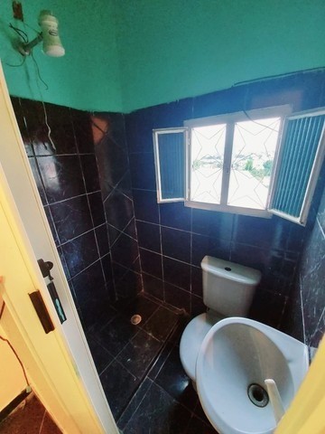 Foto 4 de Casa com 1 Quarto para alugar, 10m² em  Vila Valqueire, Rio de Janeiro