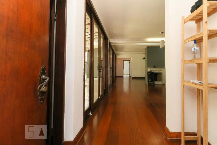 Foto 1 de Casa com 3 Quartos para alugar, 350m² em Alto de Pinheiros, São Paulo