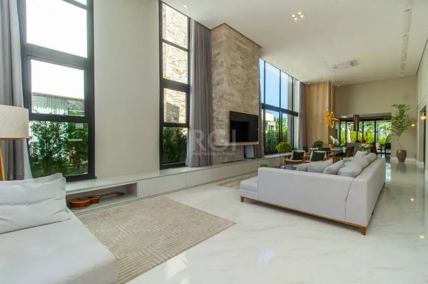 Foto 2 de Casa com 4 Quartos à venda, 330m² em Sans Souci, Eldorado do Sul