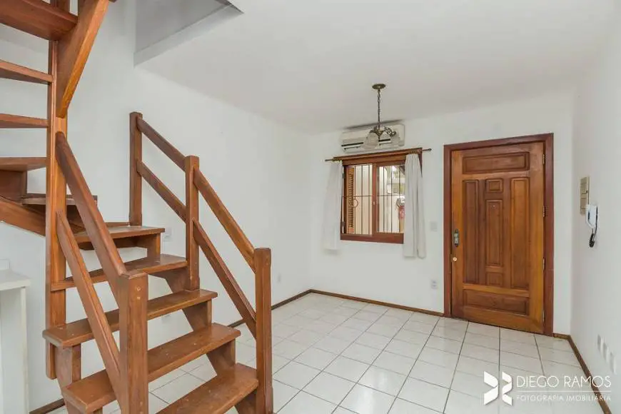 Foto 1 de Casa de Condomínio com 3 Quartos à venda, 97m² em Tristeza, Porto Alegre