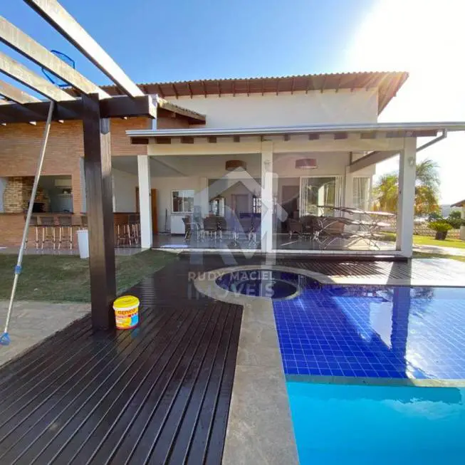Foto 2 de Casa de Condomínio com 4 Quartos à venda, 600m² em Zona Rural , Chapada dos Guimarães