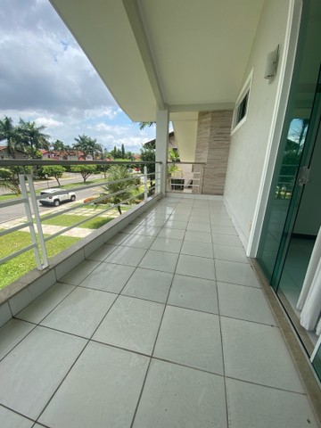 Foto 2 de Casa de Condomínio com 5 Quartos à venda, 700m² em Val de Caes, Belém