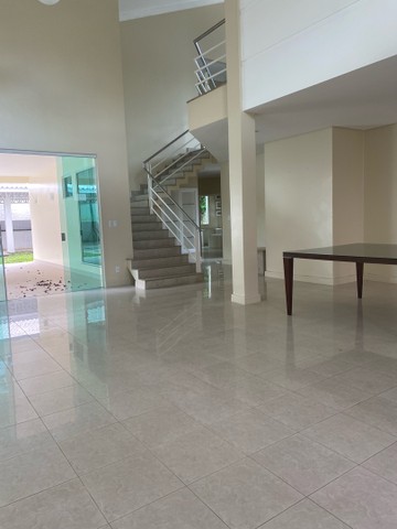 Foto 3 de Casa de Condomínio com 5 Quartos à venda, 700m² em Val de Caes, Belém