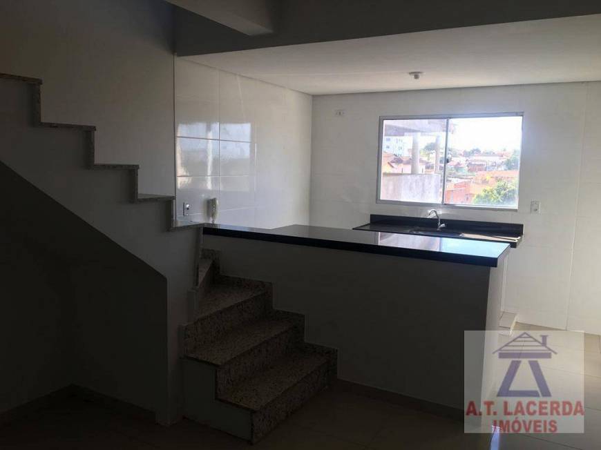 Foto 1 de Cobertura com 3 Quartos à venda, 142m² em Santa Rita, Montes Claros