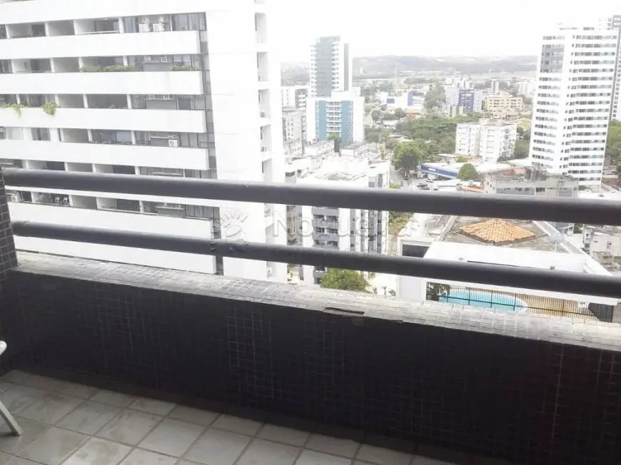 Foto 1 de Flat com 2 Quartos à venda, 69m² em Boa Viagem, Recife