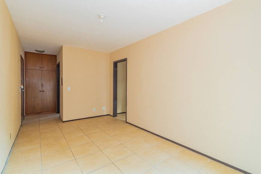 Foto 1 de Apartamento com 1 Quarto à venda, 44m² em Camaquã, Porto Alegre