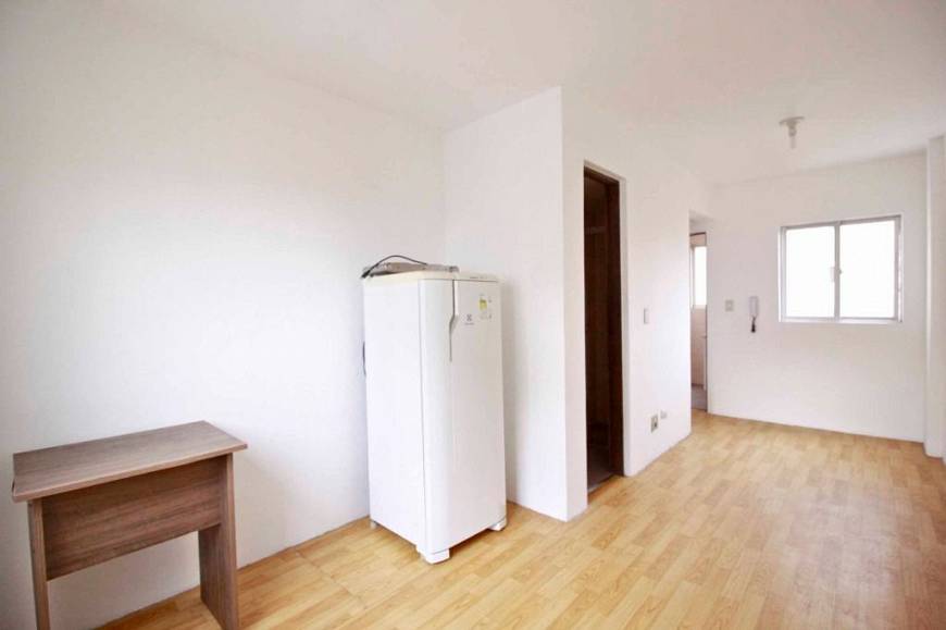 Foto 5 de Apartamento com 1 Quarto à venda, 22m² em Champagnat, Curitiba