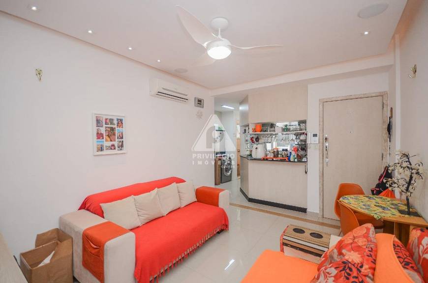 Foto 1 de Apartamento com 1 Quarto à venda, 52m² em Ipanema, Rio de Janeiro