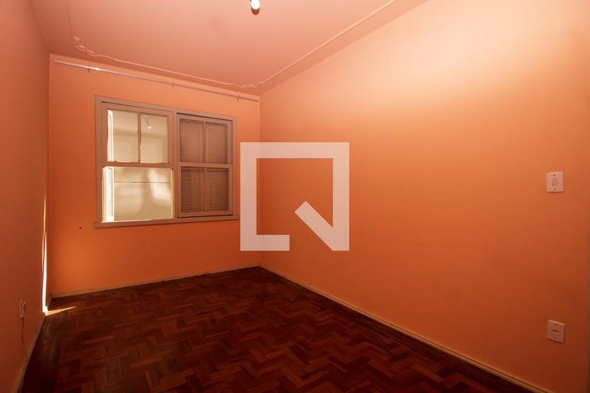 Foto 1 de Apartamento com 1 Quarto para alugar, 54m² em Santana, Porto Alegre