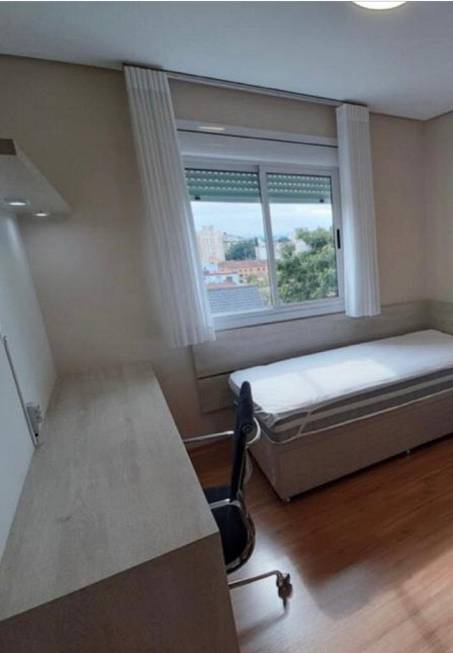Foto 4 de Apartamento com 2 Quartos para alugar, 70m² em Cristo Redentor, Porto Alegre
