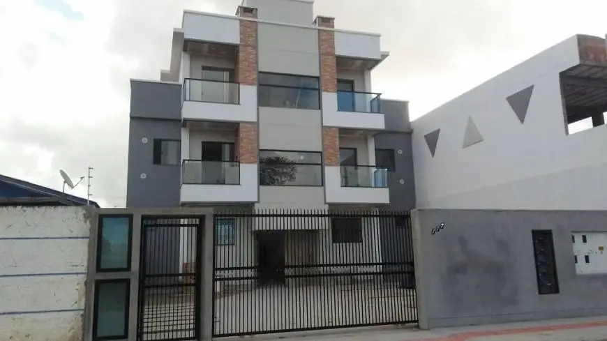 Foto 1 de Apartamento com 2 Quartos à venda, 52m² em Espinheiros, Itajaí