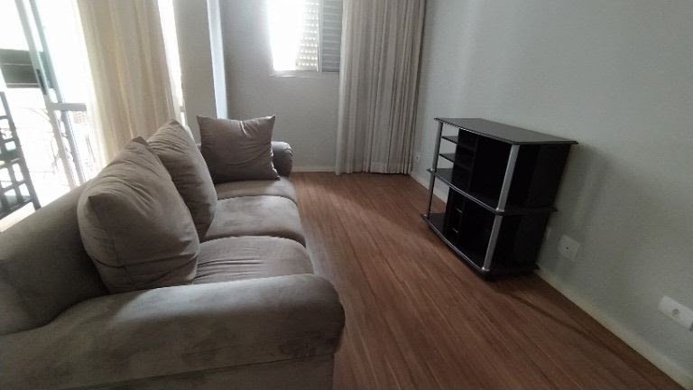Foto 4 de Apartamento com 2 Quartos para alugar, 72m² em Gleba Fazenda Palhano, Londrina
