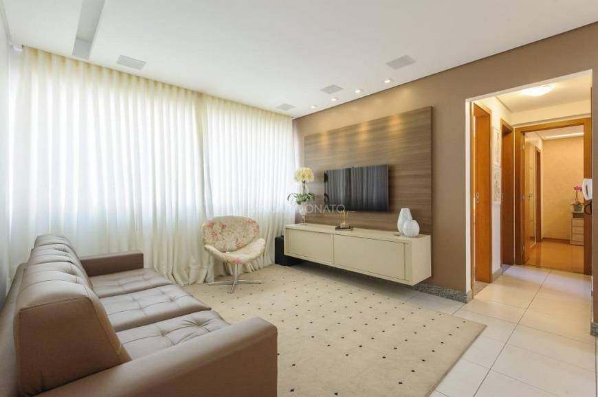 Foto 1 de Apartamento com 2 Quartos à venda, 69m² em Grajaú, Belo Horizonte