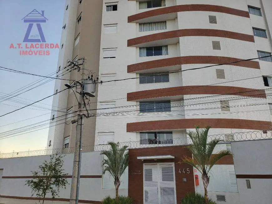 Foto 1 de Apartamento com 2 Quartos à venda, 142m² em Ibituruna, Montes Claros
