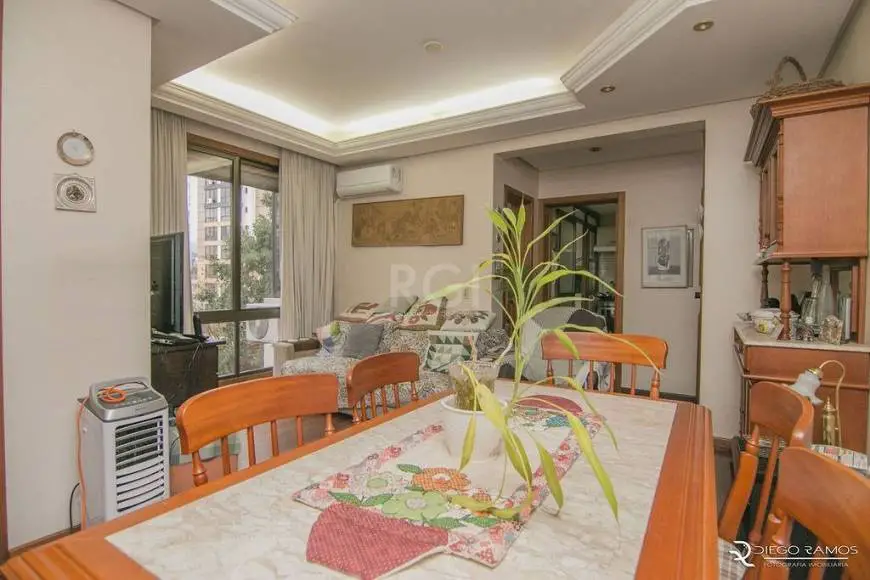 Foto 4 de Apartamento com 2 Quartos à venda, 86m² em Menino Deus, Porto Alegre