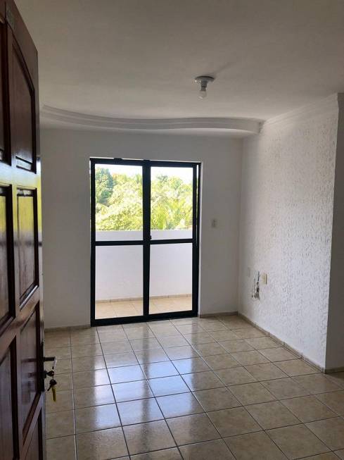 Foto 1 de Apartamento com 3 Quartos para alugar, 80m² em Água Fria, João Pessoa