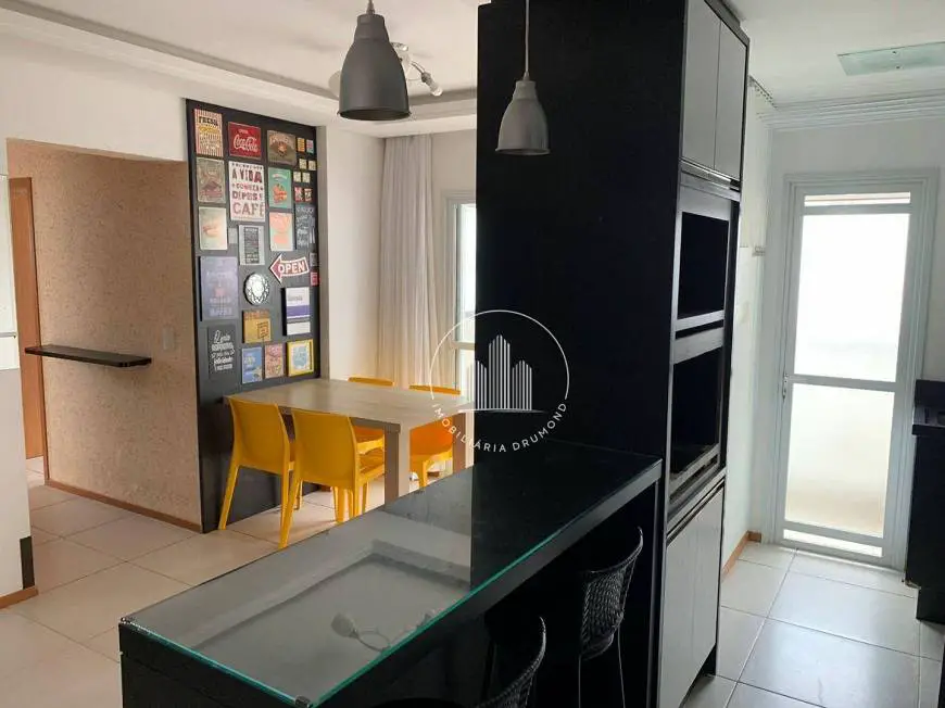 Foto 1 de Apartamento com 3 Quartos à venda, 84m² em Areias, São José