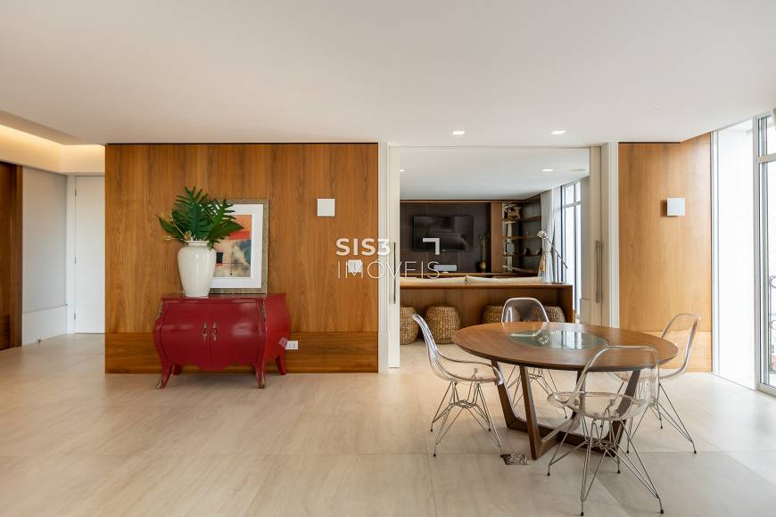 Foto 1 de Apartamento com 3 Quartos à venda, 329m² em Batel, Curitiba