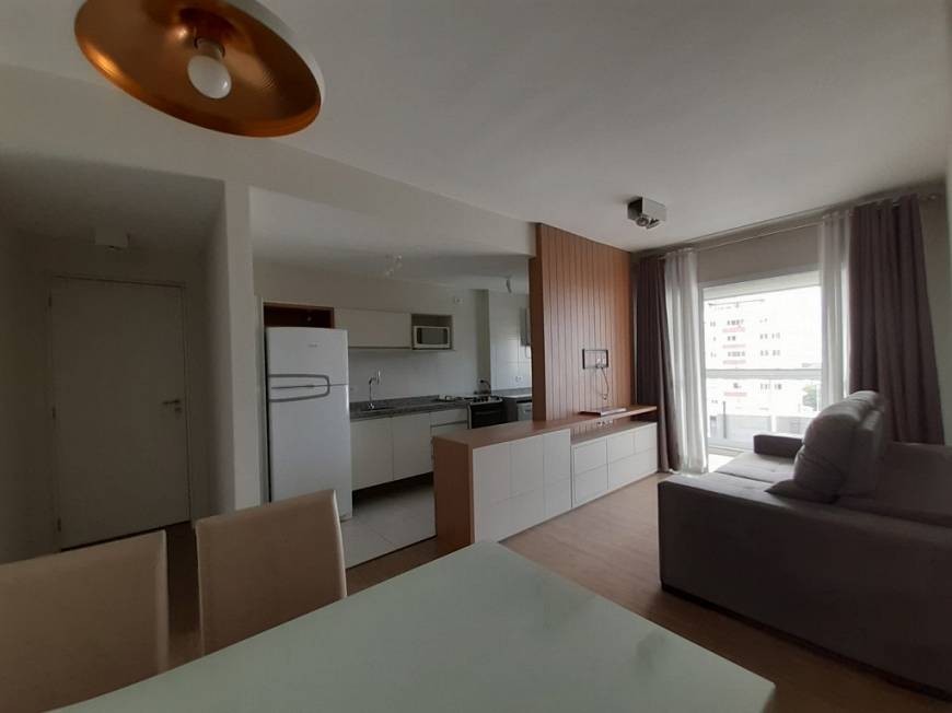 Foto 3 de Apartamento com 3 Quartos para alugar, 80m² em Cristo Rei, Curitiba