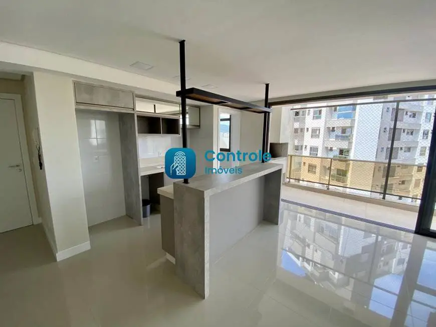 Foto 5 de Apartamento com 3 Quartos à venda, 108m² em Estreito, Florianópolis