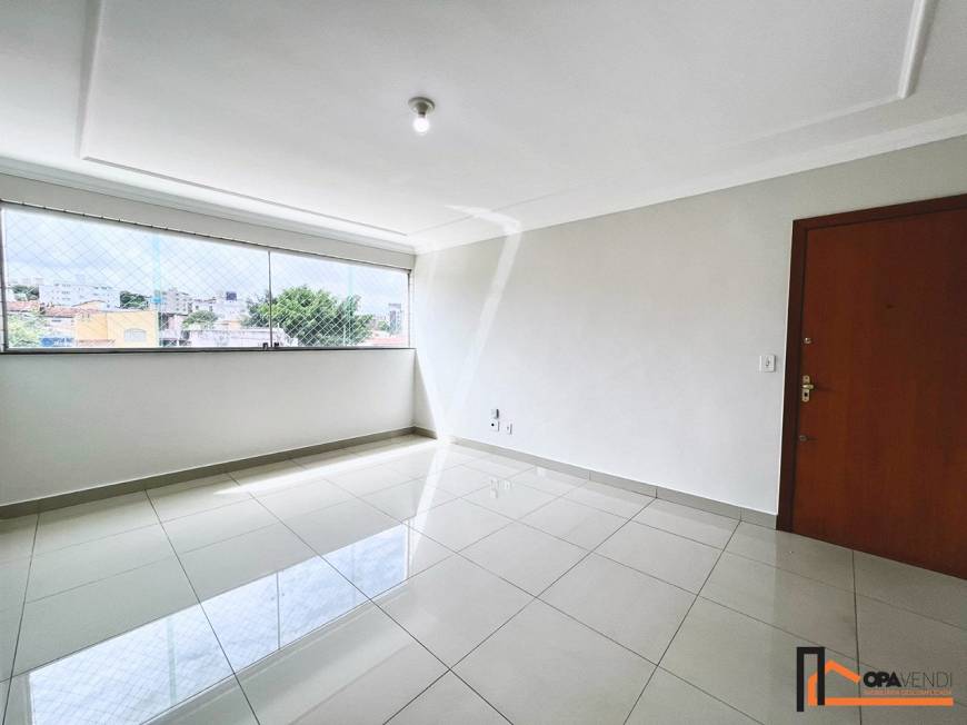 Foto 4 de Apartamento com 3 Quartos à venda, 90m² em Itapoã, Belo Horizonte